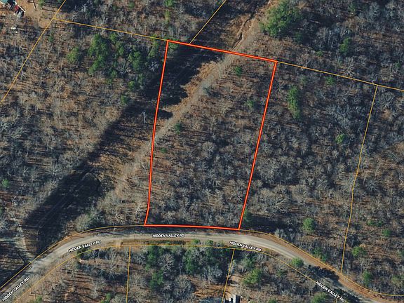 2nd image of 334 Hidden Valley Rd