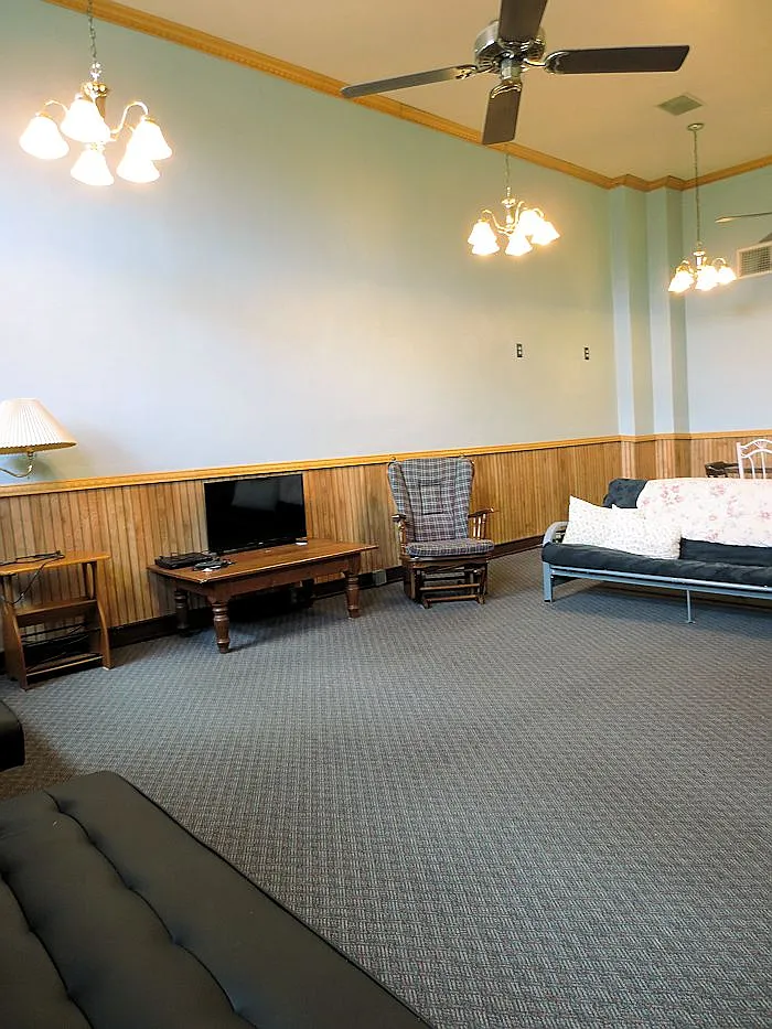 1 bed, 1.5 bath, $1,299 — Photo 1