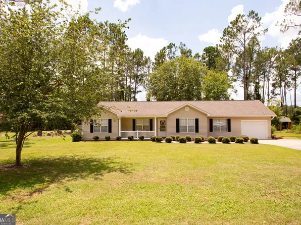 6619 Pine Ridge Cir, Blackshear, GA 31516