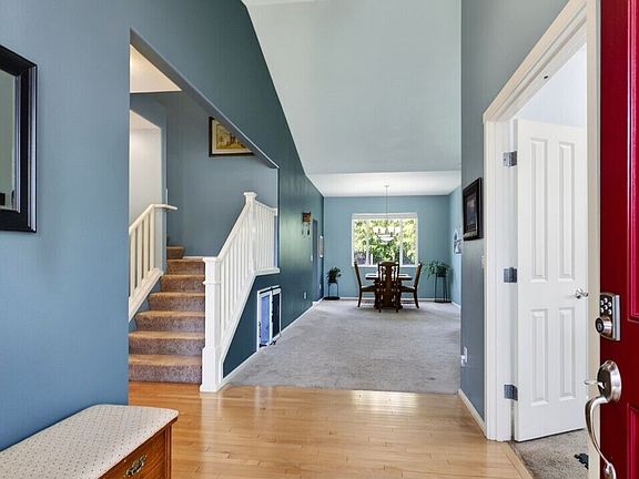 3rd image of 5836 Marshall Place SE