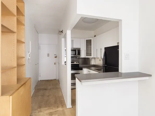 130 Water Street 3C image 2 of 5