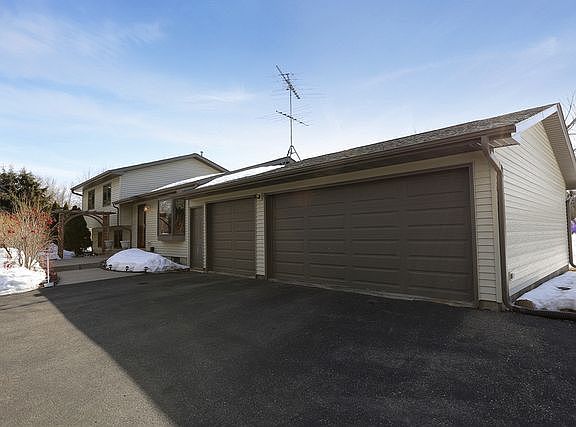4th image of 234 Hillsdale St SW