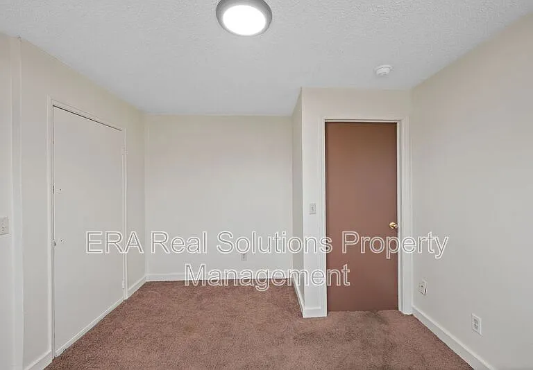 7875 Reading Rd #14 — Photo 12