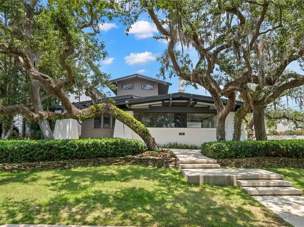 3001 W Chapin Ave, Tampa, FL 33611