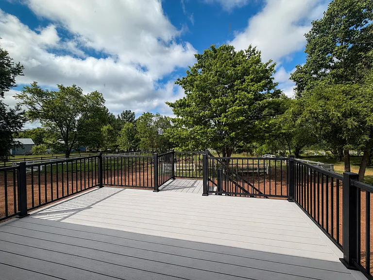 501 Black Horse Rd — Photo 9