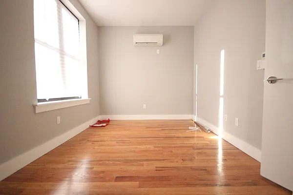 Rented by Nooklyn NYC LLC | media 37