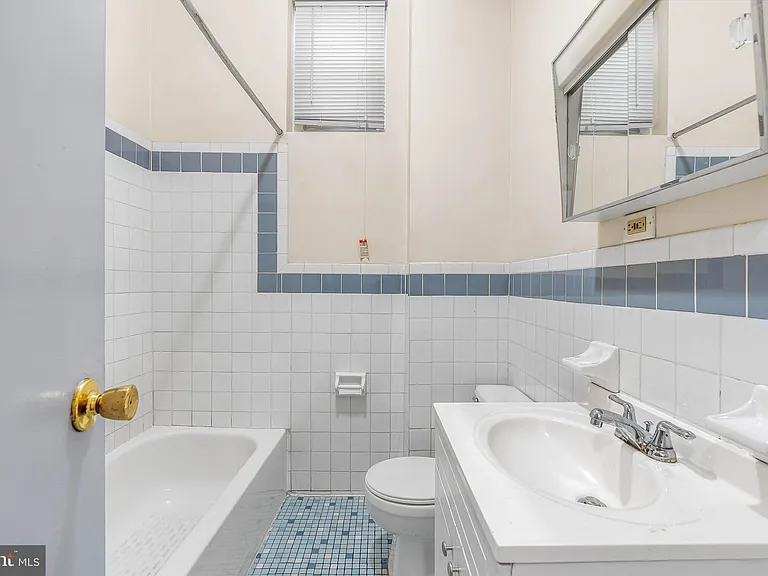 1632 S 4th St #1 — Photo 11