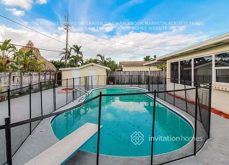 5660 W 9th Ct — Photo 20