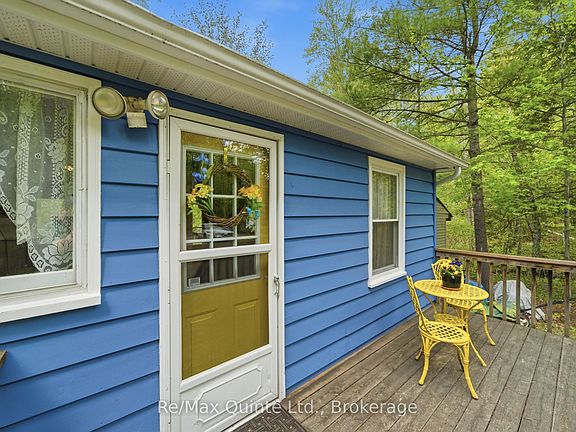 3rd image of 122 Cottage Ln