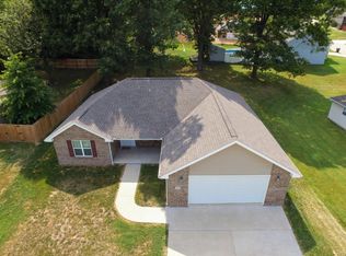 1611 Radcliff Dr, Neosho, MO 64850