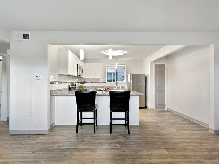 Xanadu Apartment Homes — Photo 4