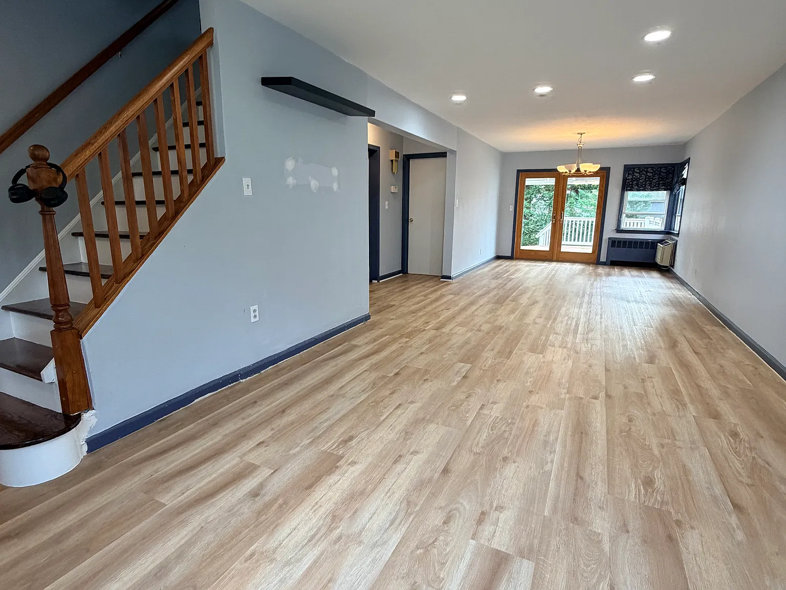 4 bed, 1600 sqft, $4,500 — Photo 2