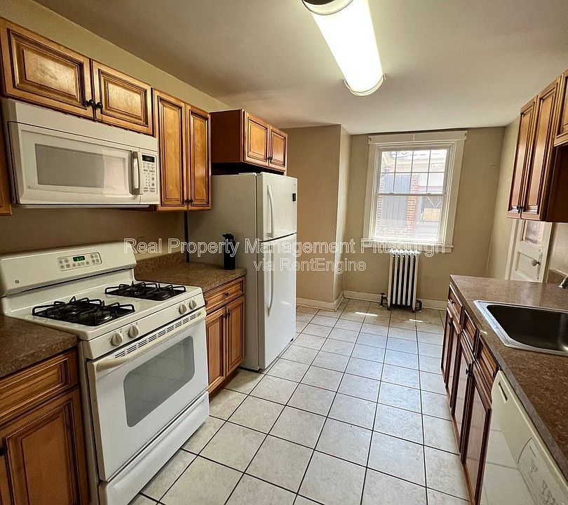 1st image of 5731 Phillips Ave Floor 2