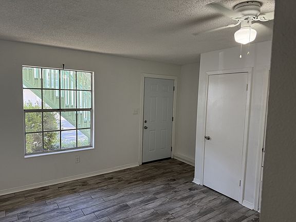 4th image of 8026 Stark Ave APT B