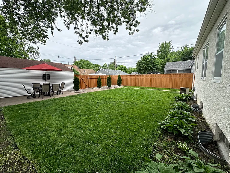 5645 Harriet Ave — Photo 16