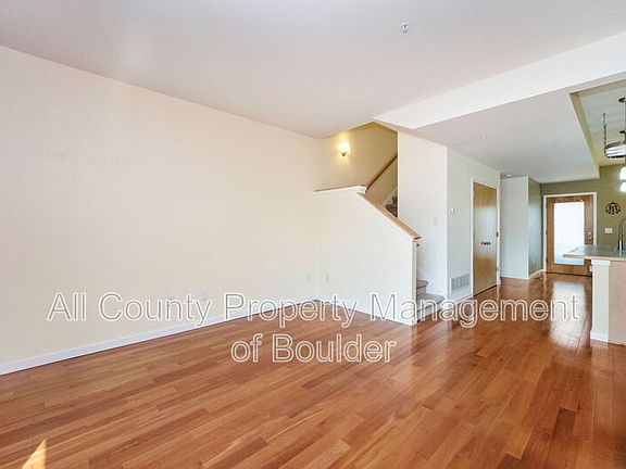3rd image of 1345 Yellow Pine Ave