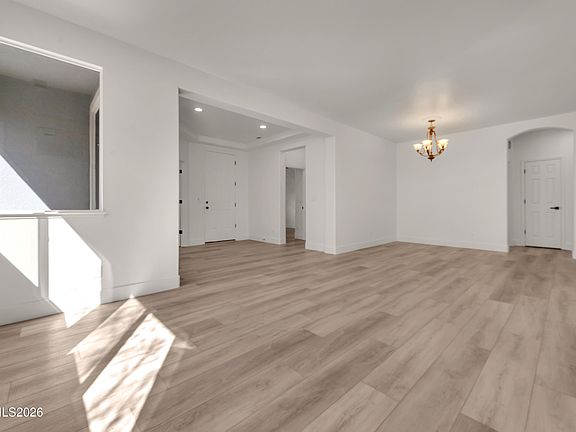 4th image of 3057 Banestone Rd