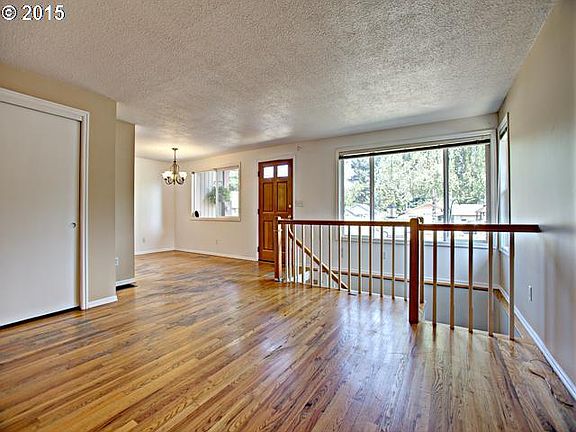 3rd image of 11188 SE 52nd Ct