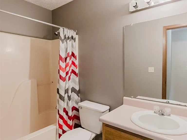 3540 T St — Photo 11