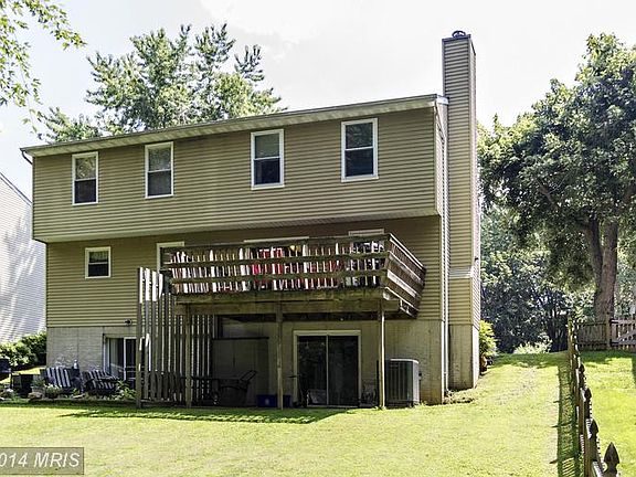 2nd image of 514 Bunker Hill Ct