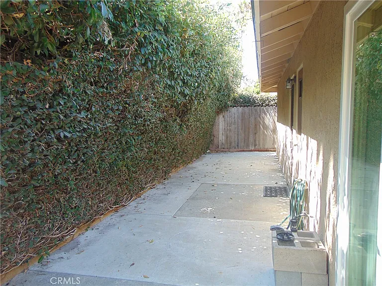 2009 Alabama St #3 — Photo 24
