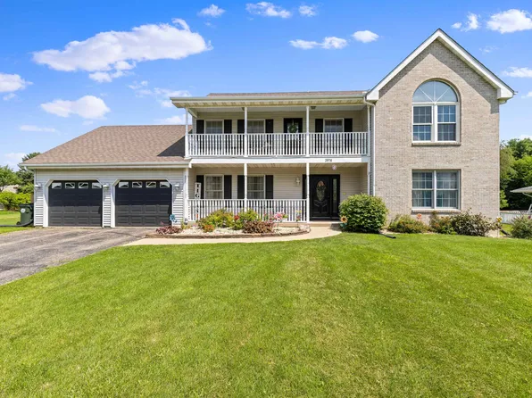 3976 E Mockingbird Ln, Byron, IL 61010