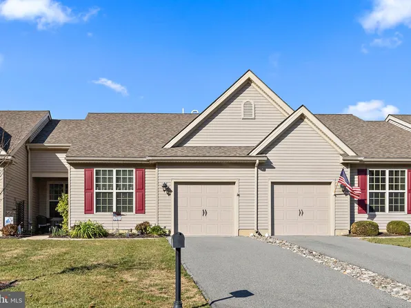 17 Fountainview Dr, Newark, DE 19713