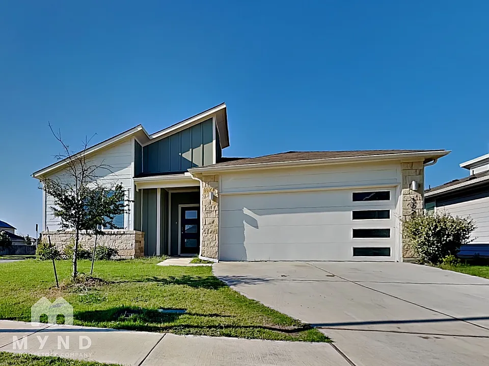 3029 Egan Dr