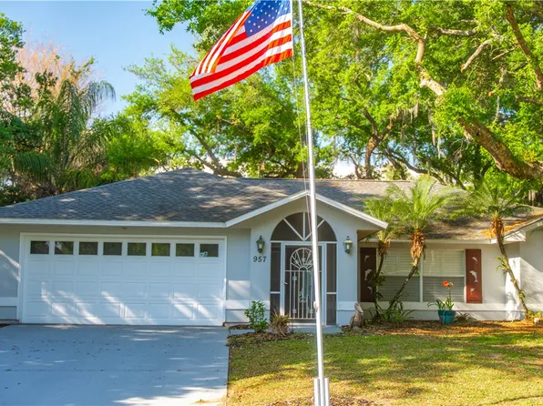 957 Franciscan Ave, Sebastian, FL 32958