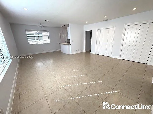 3400 Le Jeune Rd — Photo 8