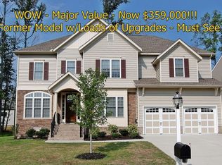 3712 Wivenhall Dr, Midlothian, VA 23112