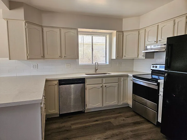 2853 S 9150 W — Photo 3