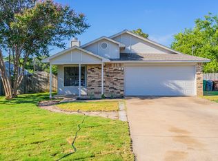 413 Meng Cir, Denton, TX 76209