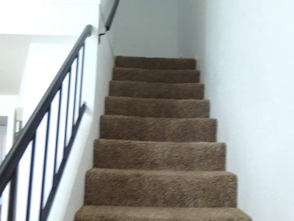 1st image of 514 Kristin Ln #514