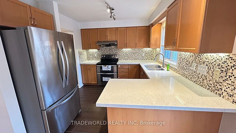 Markham Townhouse for rent - 4 Bedrooms — photo 3