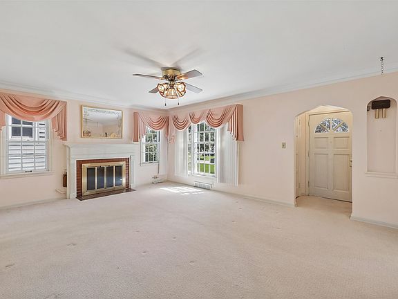 2nd image of 1104 57th St