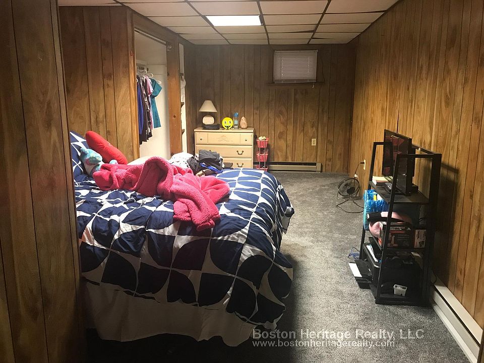 2nd image of 34 Symphony Rd APT 1B
