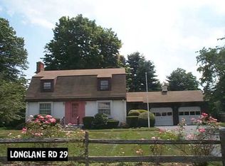 29 Longlane Rd, West Hartford, CT 06117