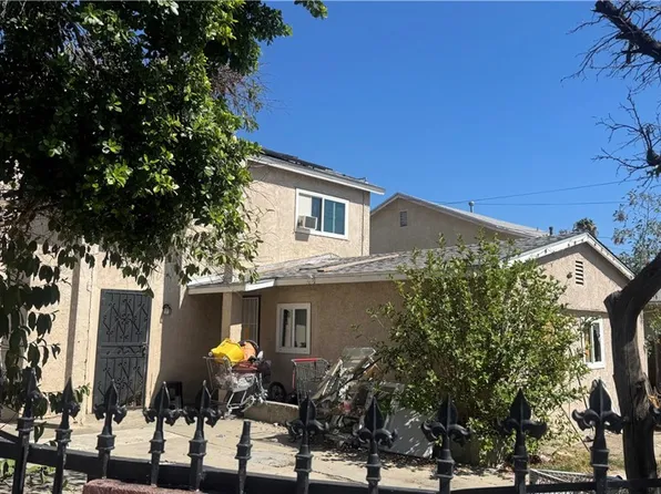 11024 Omelveny Ave, San Fernando, CA 91340