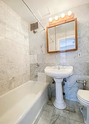 Rented by City Connections Realty | media 30