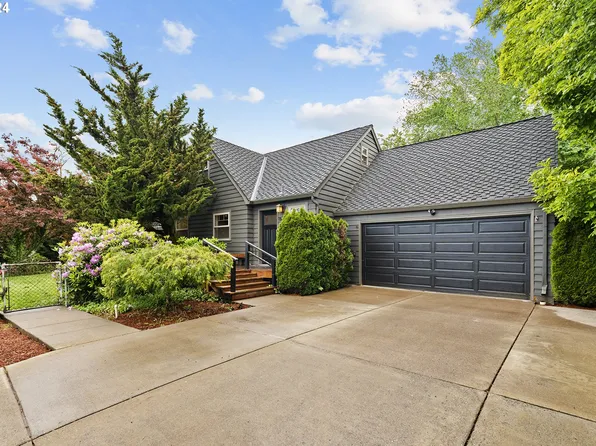 1185 SW Stephenson Ct, Portland, OR 97219