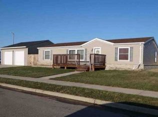 2007 21st Ave W, Williston, ND 58801