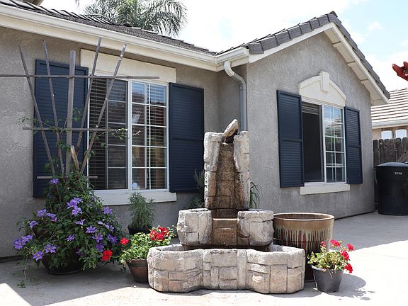 5th image of 5537 W Sunnyside Ct