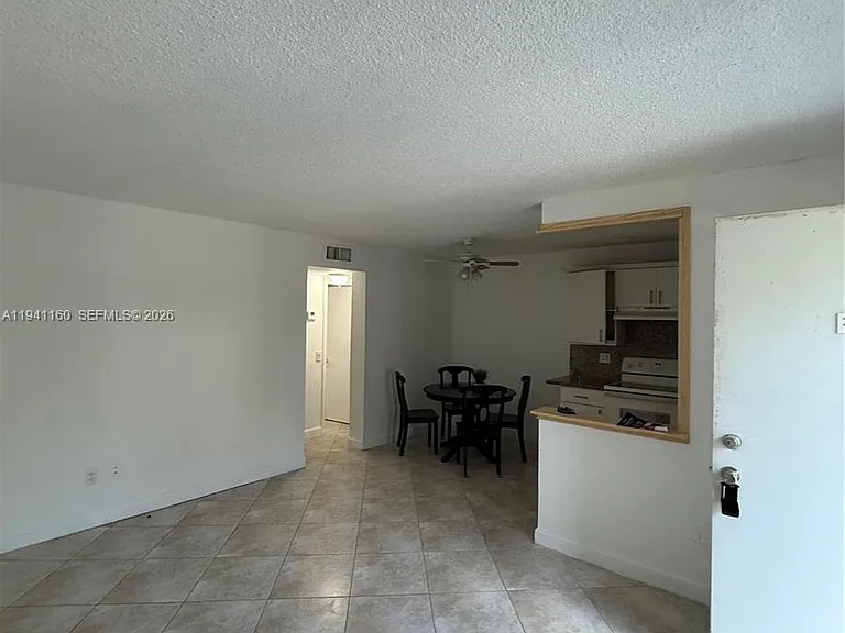 1801 S Treasure Dr #212A — Photo 2