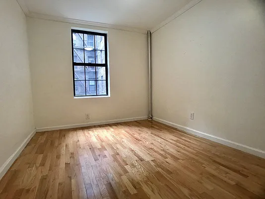 Rented by Bohemia Realty Group | media 21