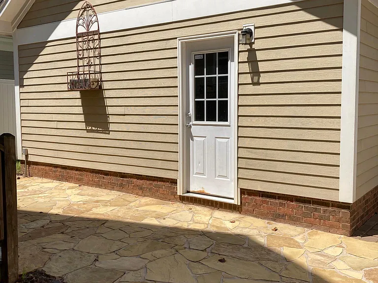 133 Kensington St — Photo 24
