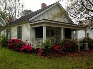204 Freeman Ave, Tallassee, AL 36078