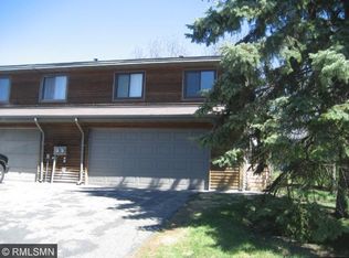 6961 Chaparral Ln, Chanhassen, MN 55317