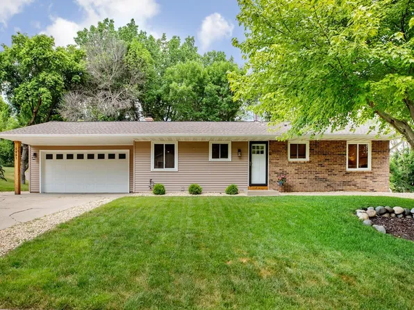 5841 131st St W, Apple Valley, MN 55124