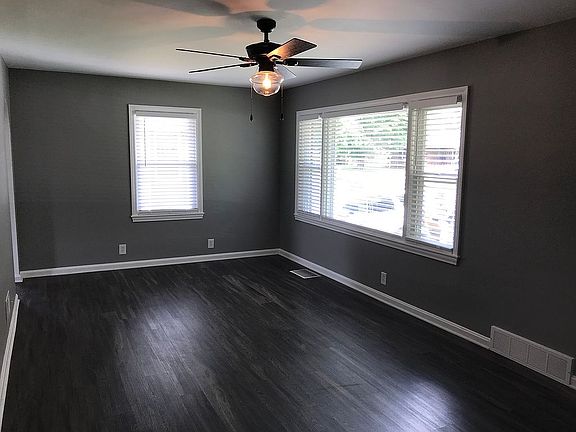 4th image of 1012 N Kelsey Ave